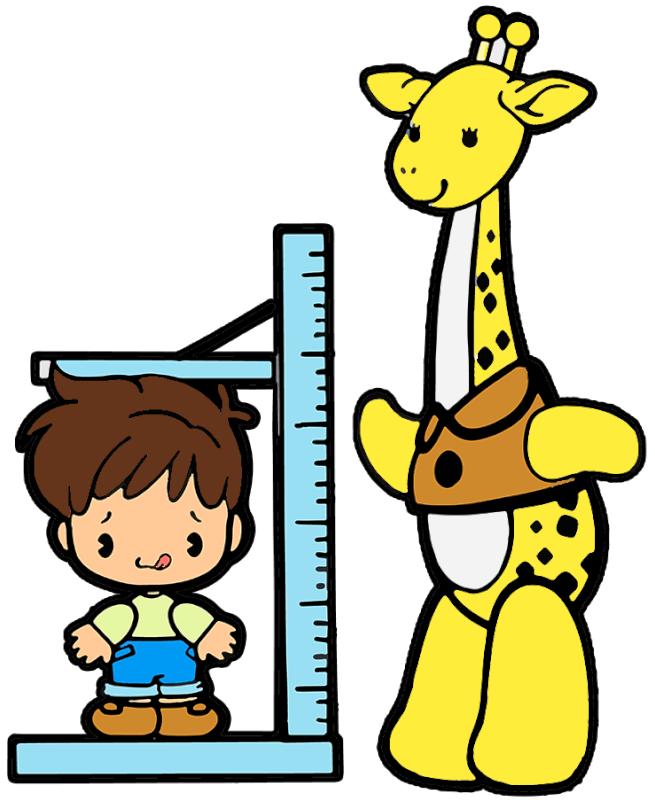 キリンと一緒に身長を測る園児（男の子）